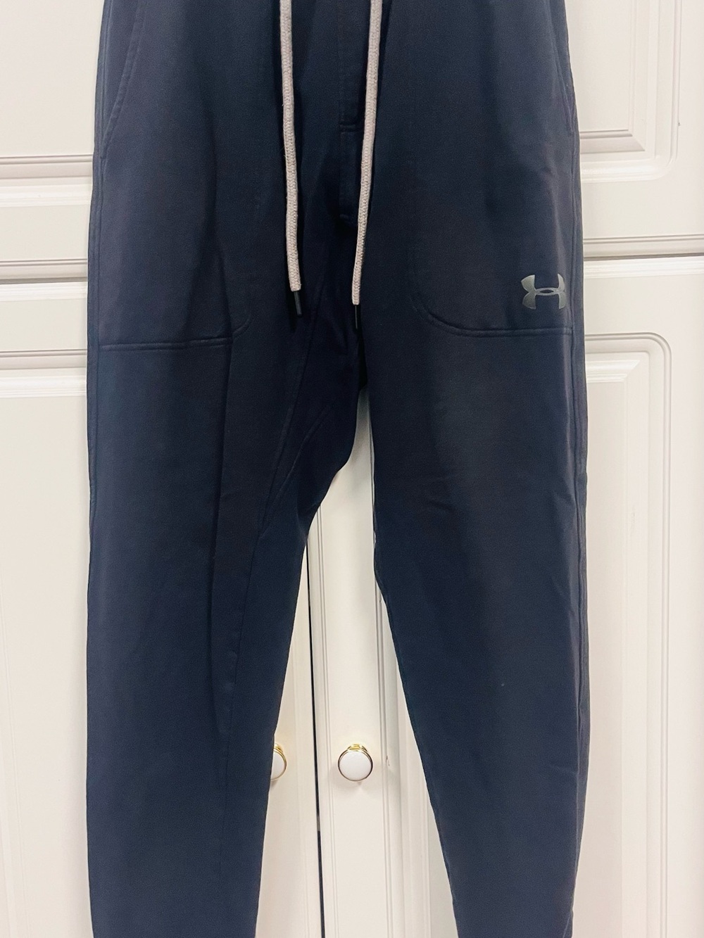 Under Armour Men's Dark Navy Athletic Joggers with Drawstring